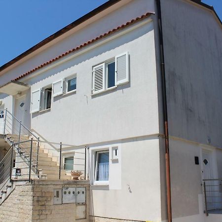 Apartment Tip Top روفينج المظهر الخارجي الصورة