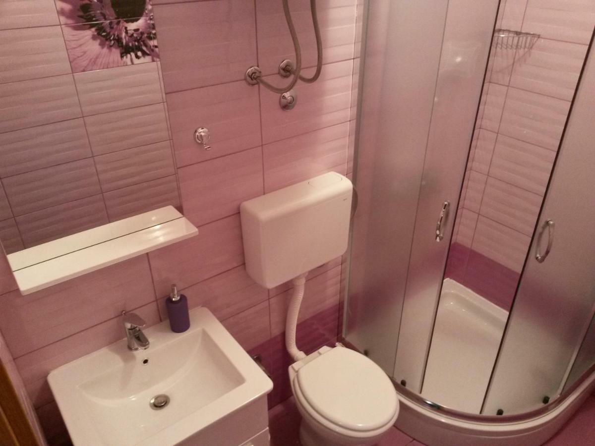 Apartment Tip Top روفينج المظهر الخارجي الصورة