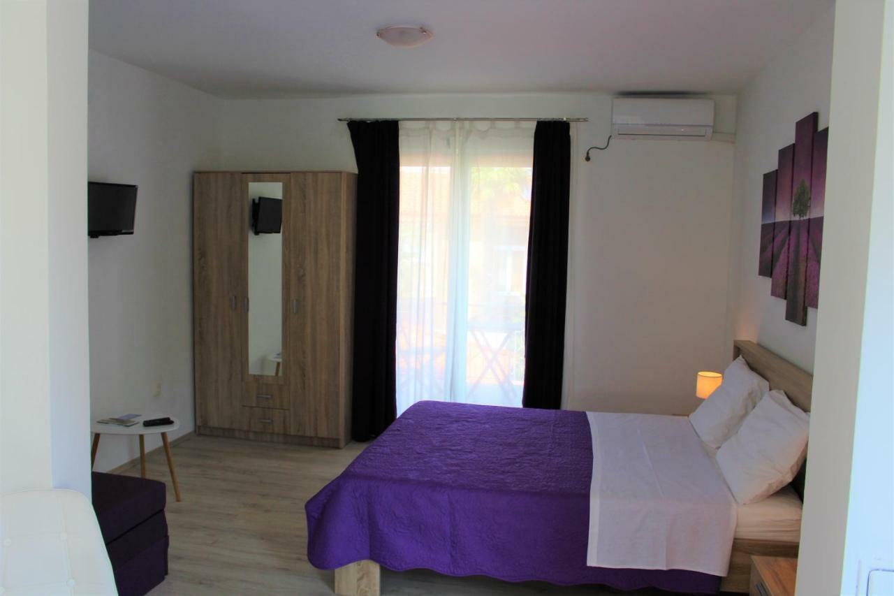 Apartment Tip Top روفينج المظهر الخارجي الصورة