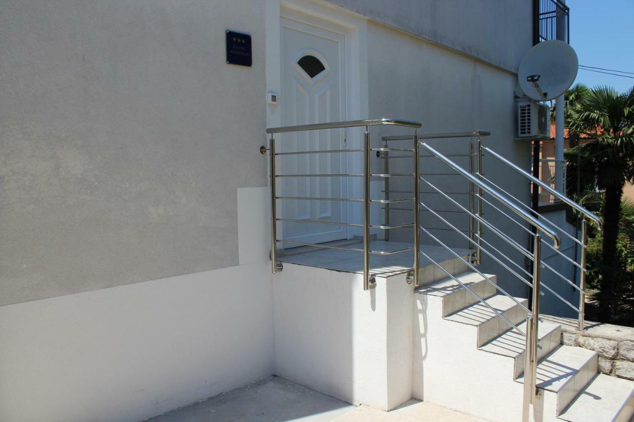 Apartment Tip Top روفينج المظهر الخارجي الصورة